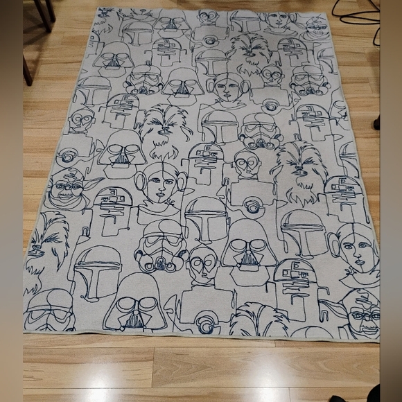 Star Wars Ruggable 5' X 7' (Rug Only) - Picture 4 of 7